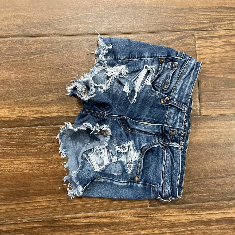 American Eagle distressed shorts